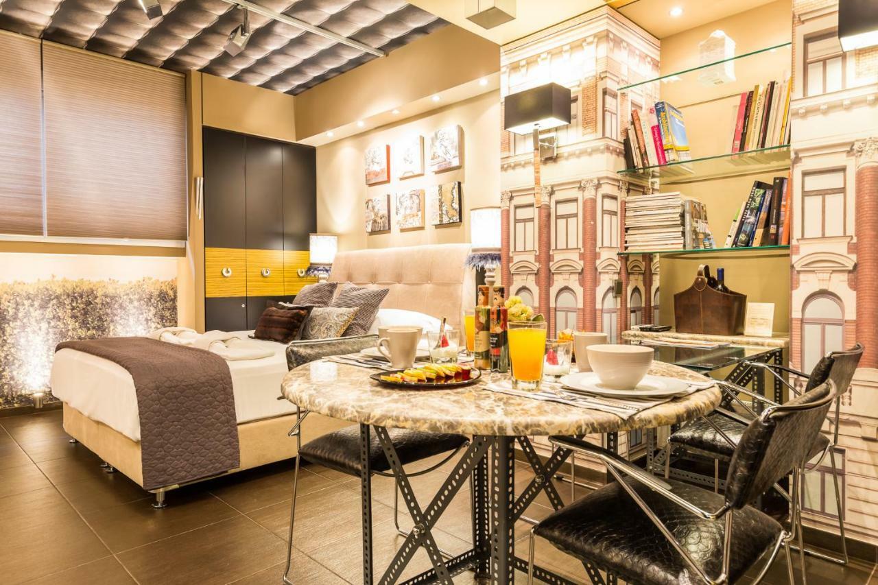 Outstanding Studio In Kolonaki Near The Metro Атина Екстериор снимка
