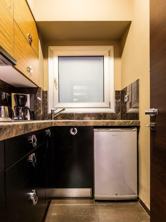 Outstanding Studio In Kolonaki Near The Metro Атина Екстериор снимка